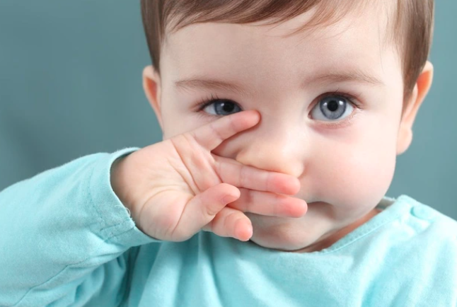 Cách nhận biết và xử lý khi bé bị viêm đường hô hấp