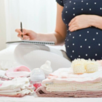 Đi sinh cần chuẩn bị gì? Check-list đồ đi sinh cho mẹ và bé đầy đủ nhất